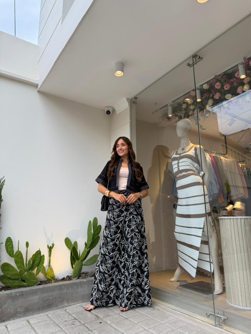 NEGRO